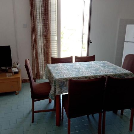Apartment For 6 In Makarska Centar Exteriér fotografie